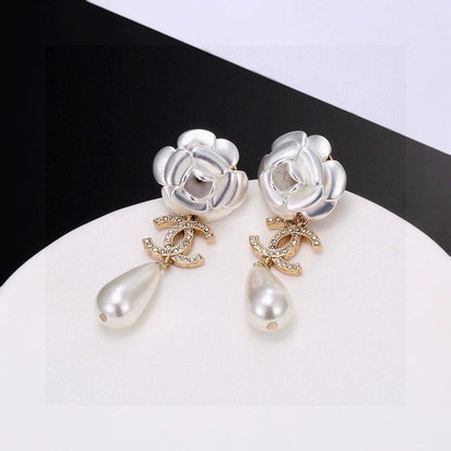 25 Summer new double C camellia pearl with diamond earrings