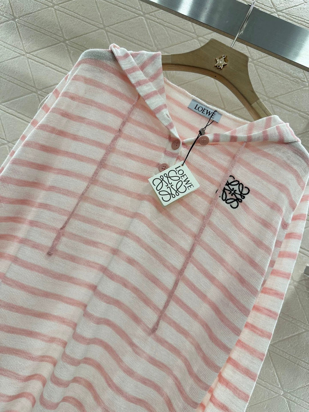 LO 25 New Hooded Striped Knit Sunscreen Top