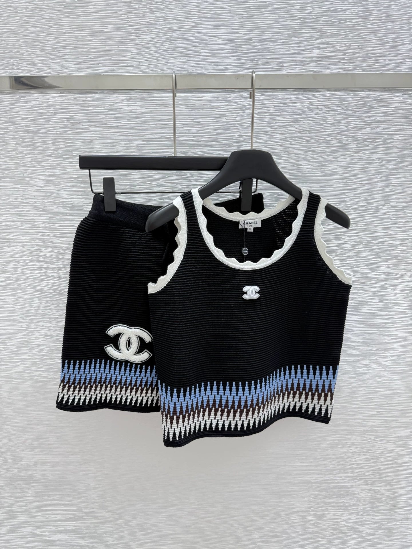 c 25 New Striped Tank Top Shorts Knit Set