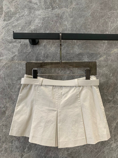 M 25 Belt skirt pleated skirt