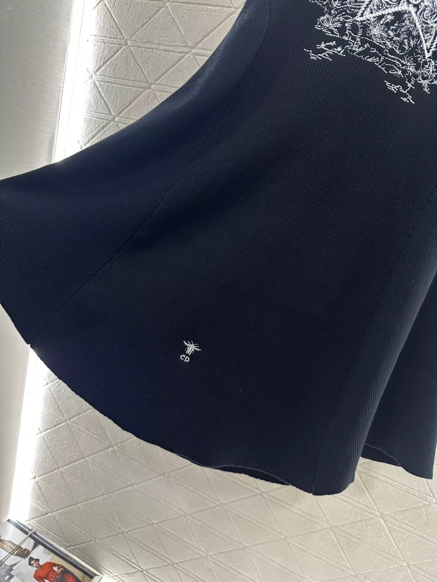 D 2025 Early Autumn New Embroidered Five-pointed Star Knitted Vest Dress(beigi,gray,black)