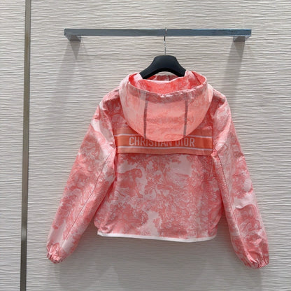 D 25 New Printed Embroidered Bee Buckle Strap Hooded Long Sleeve Jacket
