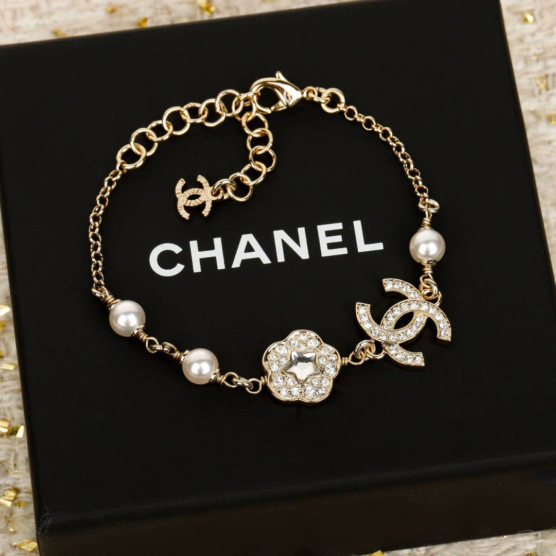 25 Spring and Summer New Classic Bracelet