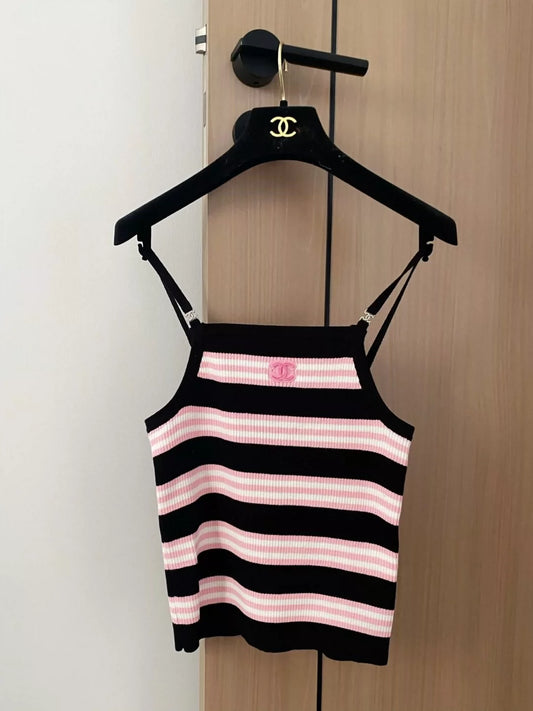 C 25 New Color-Crossing Striped Knit Suspenders