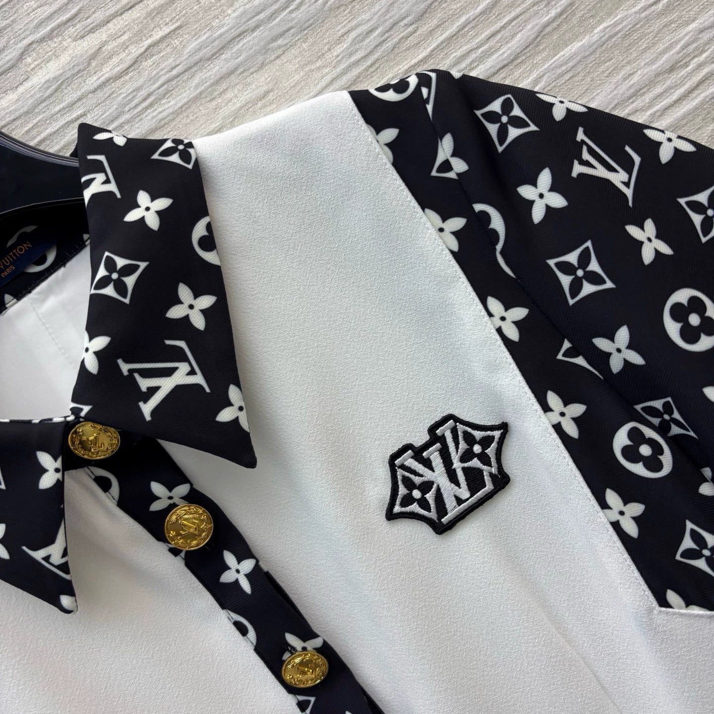 L 25 new lapel dress