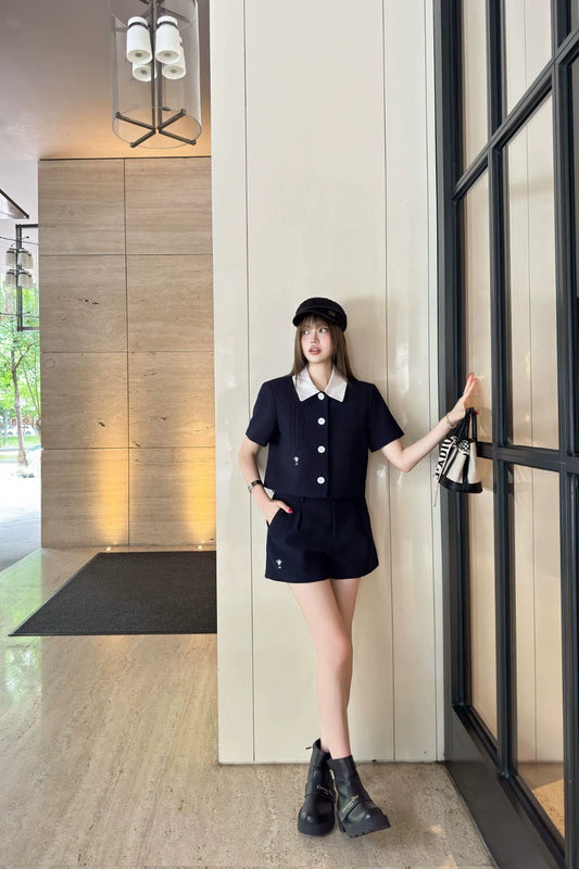 D 25 New Bee Embroidery Single Breasted Lapel Short Sleeve Shorts Suit
