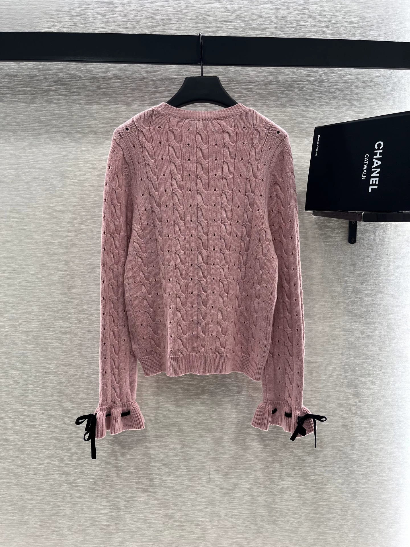 25 Early Autumn New Arrival Cable Ribbon Knitted Pullover Sweater