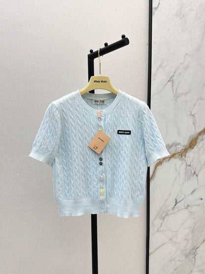 M 25 Spring and Summer New Ageing Style Knitted Short Sleeve