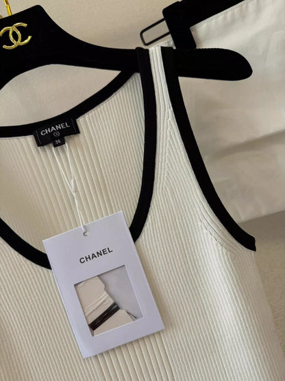 C 25 Spring and Summer New Short Sleeve Knitted Vest