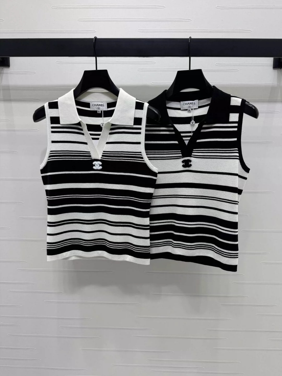 C 25 New Spring/Summer V-neck Embroidered Striped Knit Top Vest