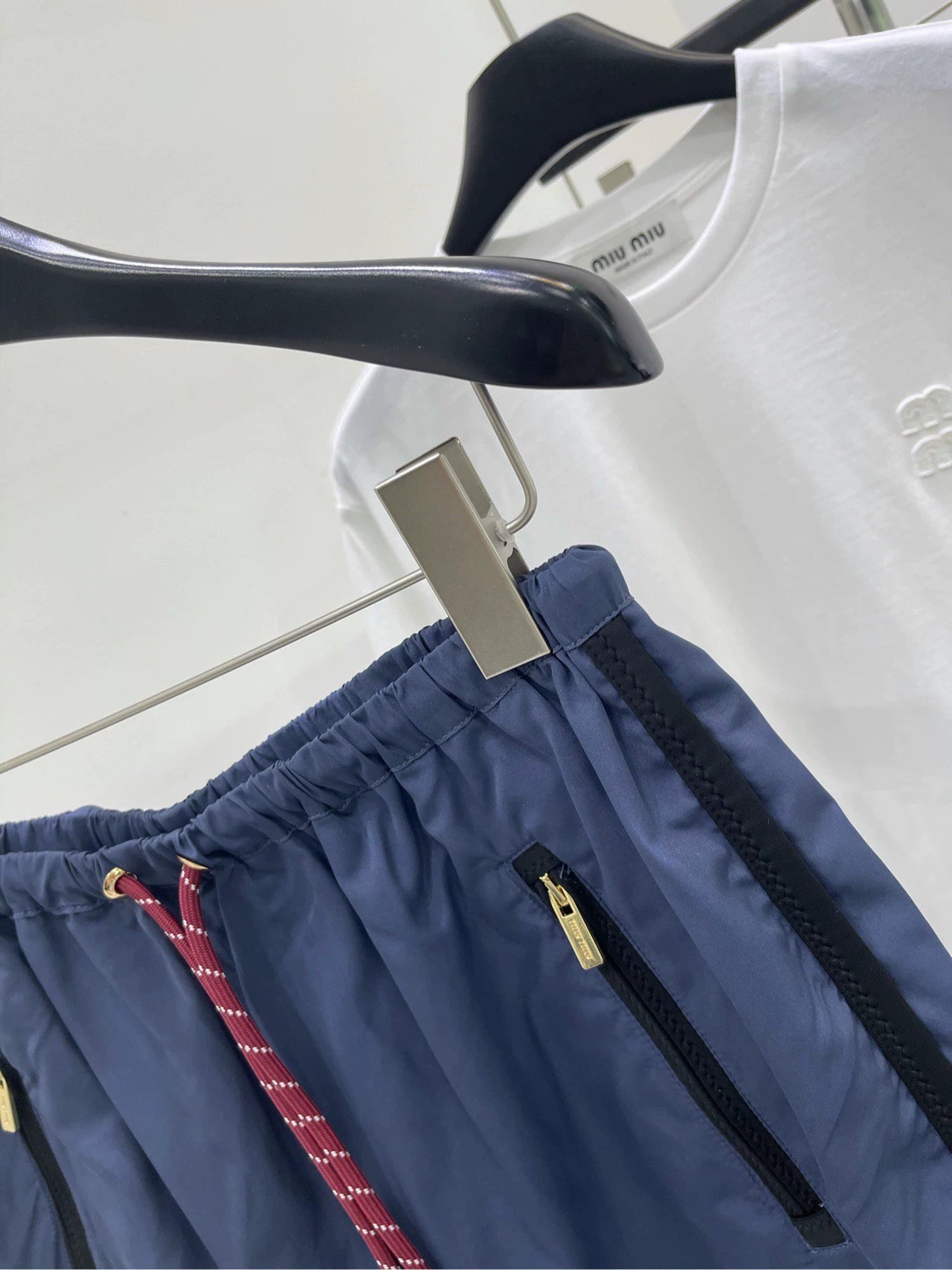 M 25 Navy blue red string sun protection casual shorts
