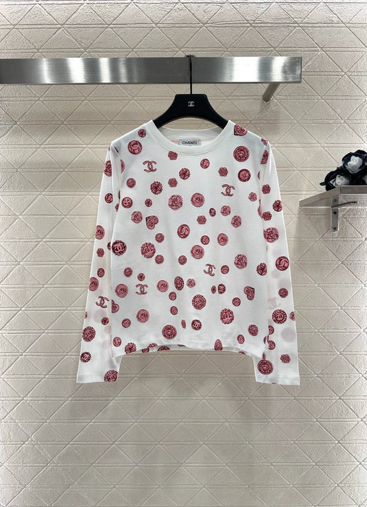 C 25 Letter Camellia Round Neck Long Sleeves