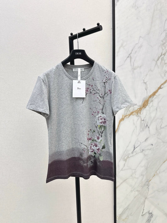 D 25 spring and summer latest pattern gradient short sleeve T-shirt