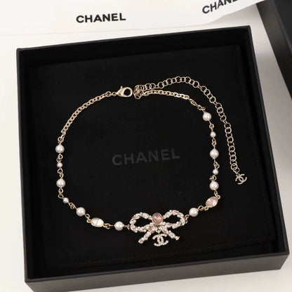 C 24 Bow Pearl Pink Gemstone Necklace