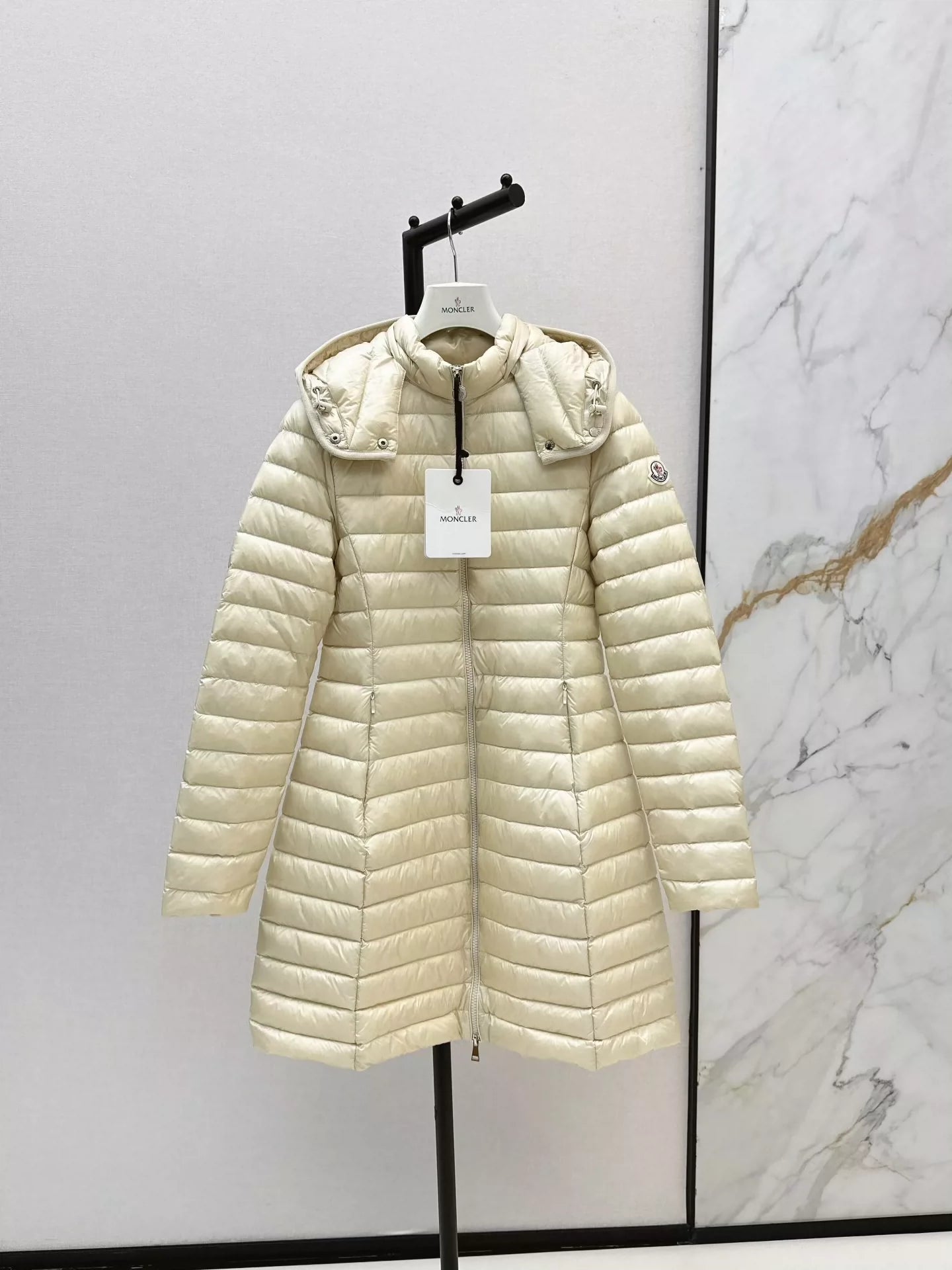 MON 25 New Hooded, Lightweight Long Down Jacket with a Waist Fit