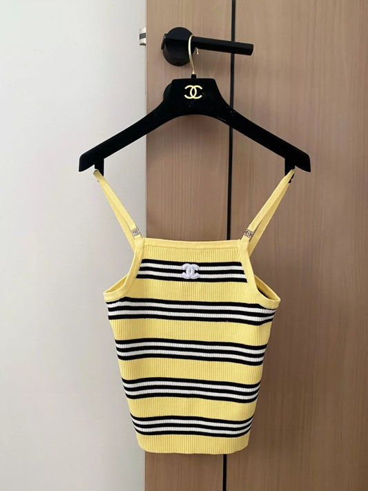 C 25 New Color-Crossing Striped Knit Suspenders