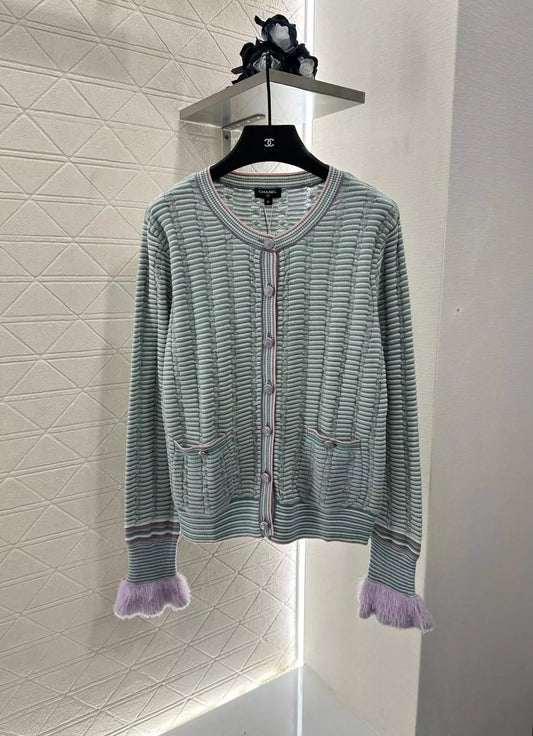C 25 autumn and winter new striped knitted cardigan