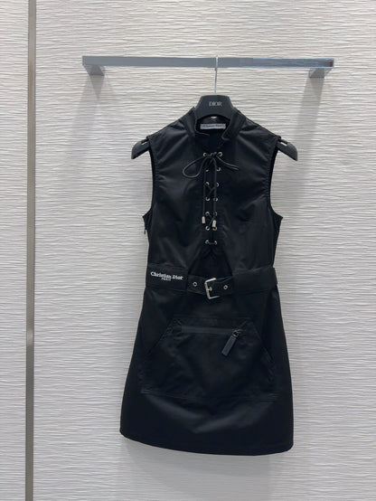 D 25 new embroidery letters collar sleeveless dress
