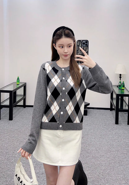 P 25 Diamond Knit Cardigan