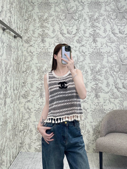 C 25 Striped Knit Tassel Lace Vest