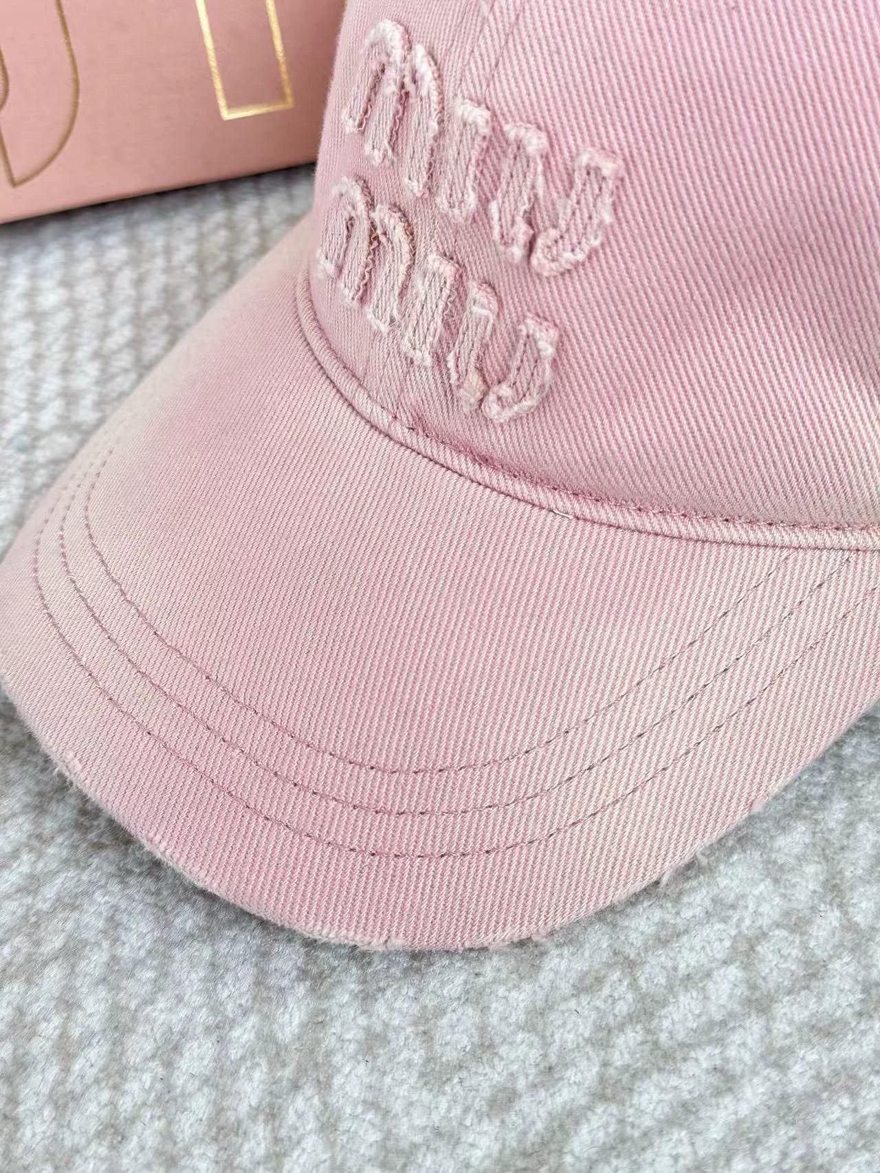 Mi 25 Sakura Pink Baseball Cap