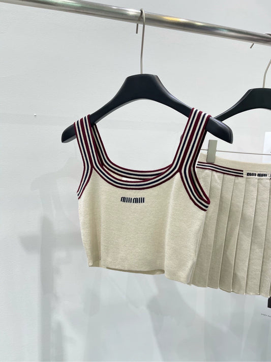 M 25 apricot red edge knitted vest