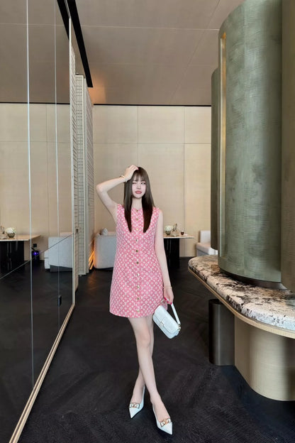 L 25 New jacquard single-breasted sleeveless dress