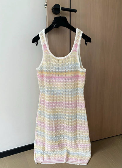 c 2025 New Clashing Stripe Knit Vest Dress