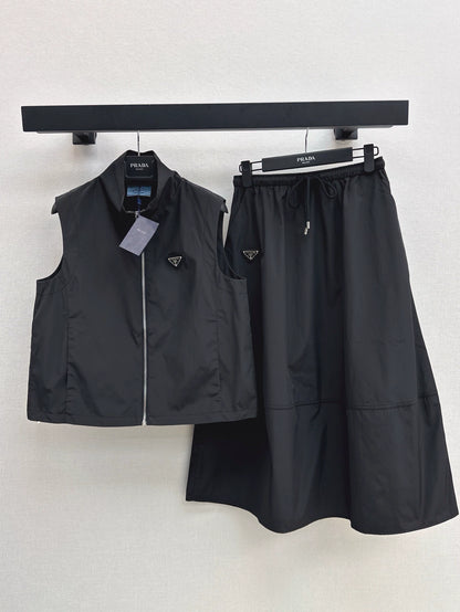 p 25 spring and summer newest sports girl style colorful suit vest jacket + half skirt