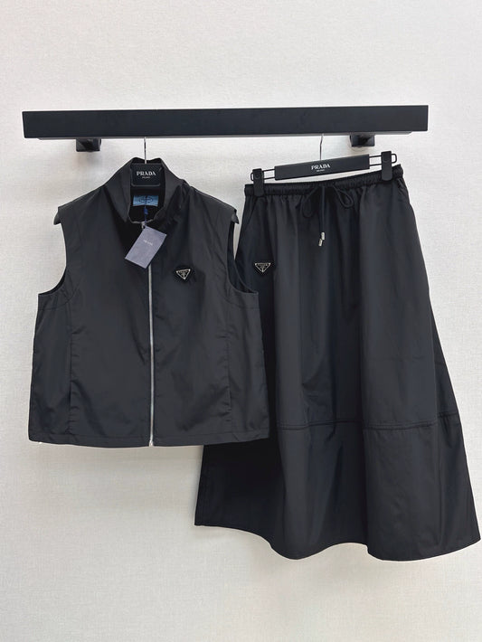 p 25 spring and summer newest sports girl style colorful suit vest jacket + half skirt