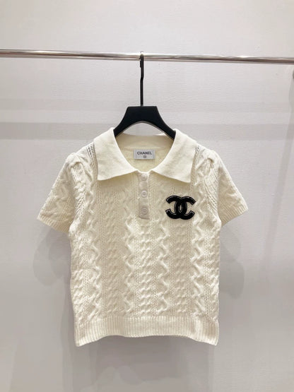 C 25 new logo button lapel short-sleeved knitted top（pink,gray,beige）