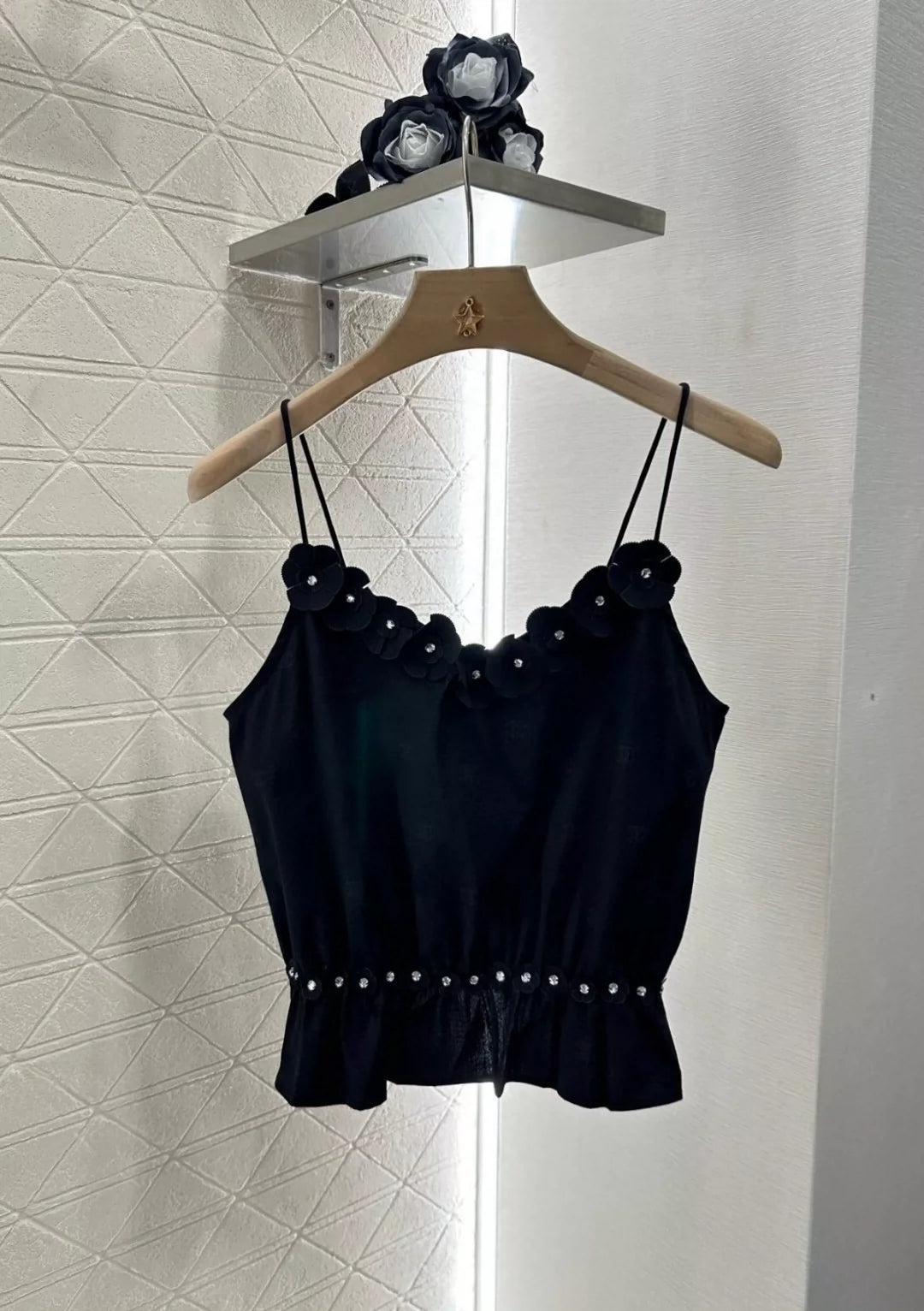 C 25 Summer new style Spaghetti strap camellia vest