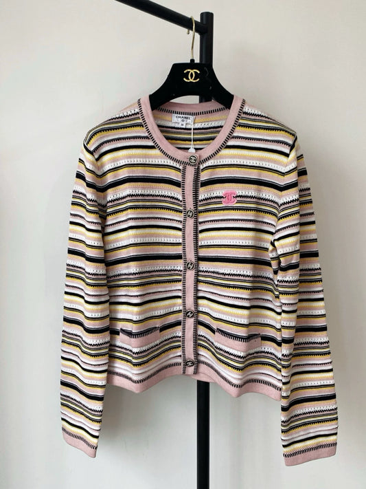C 25 new striped round neck cardigan
