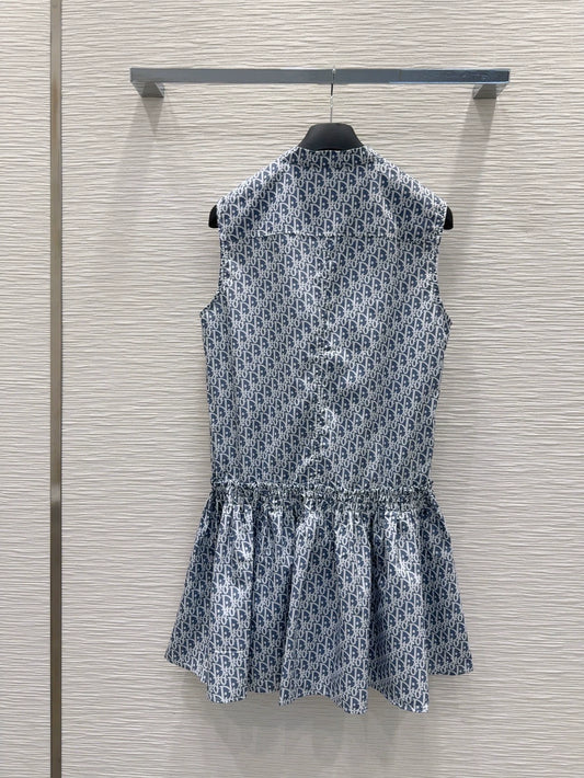 D 25 New Letter Printed Bee Embroidery Tie Sleeveless Dresses