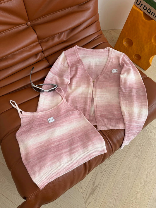 C 25 Gradient color knitted cardigan + inner suspenders