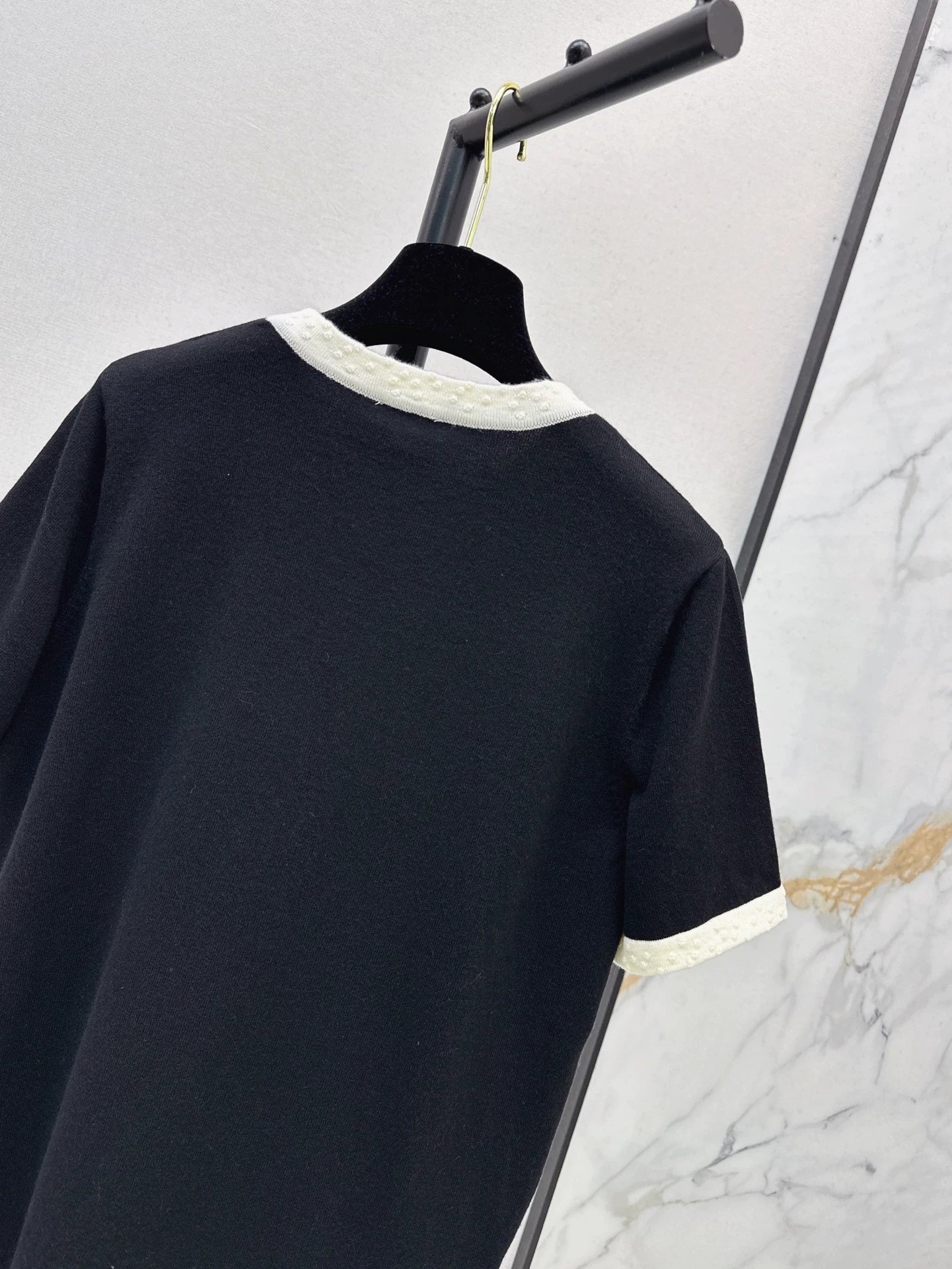 C 25 knitted short-sleeved top