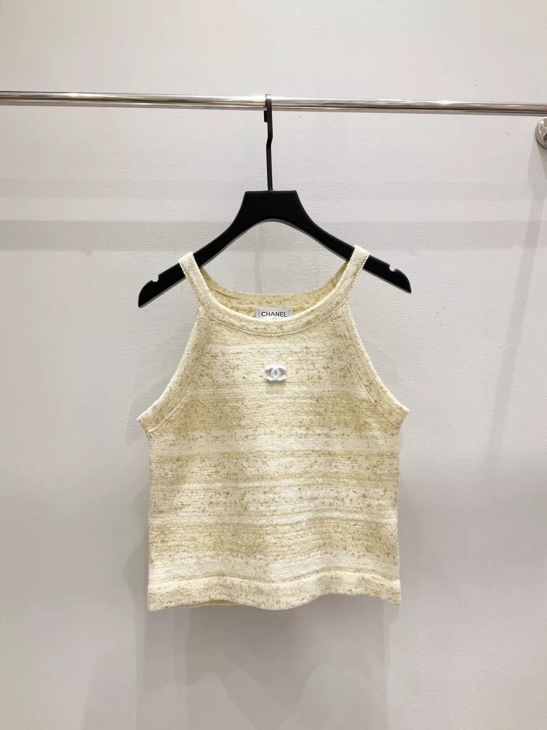 C 25 New gradient-colored dyed yarn vest