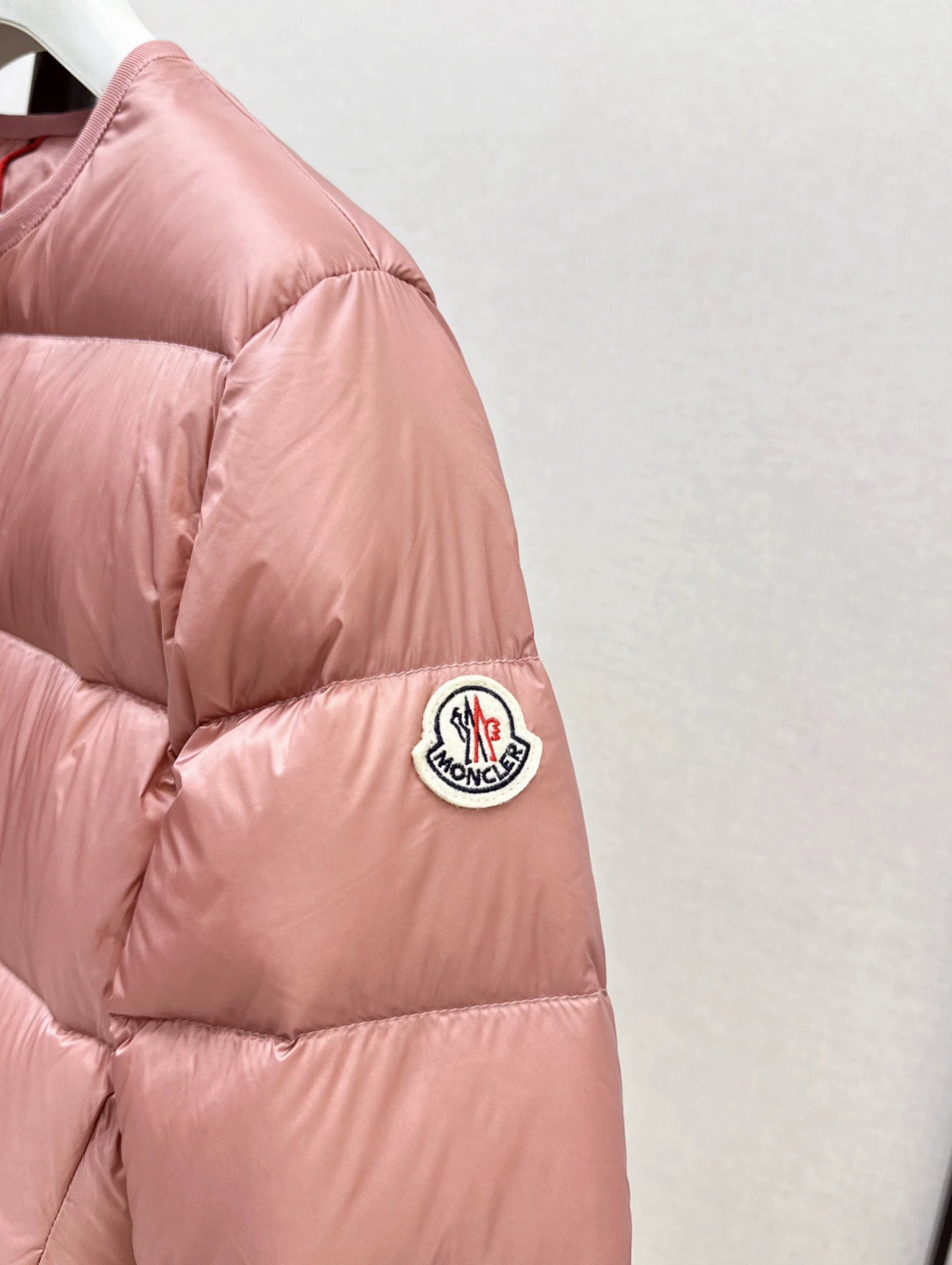 MON 25fw Simple round neck down jacket(BLACK/PINK/BROWN)