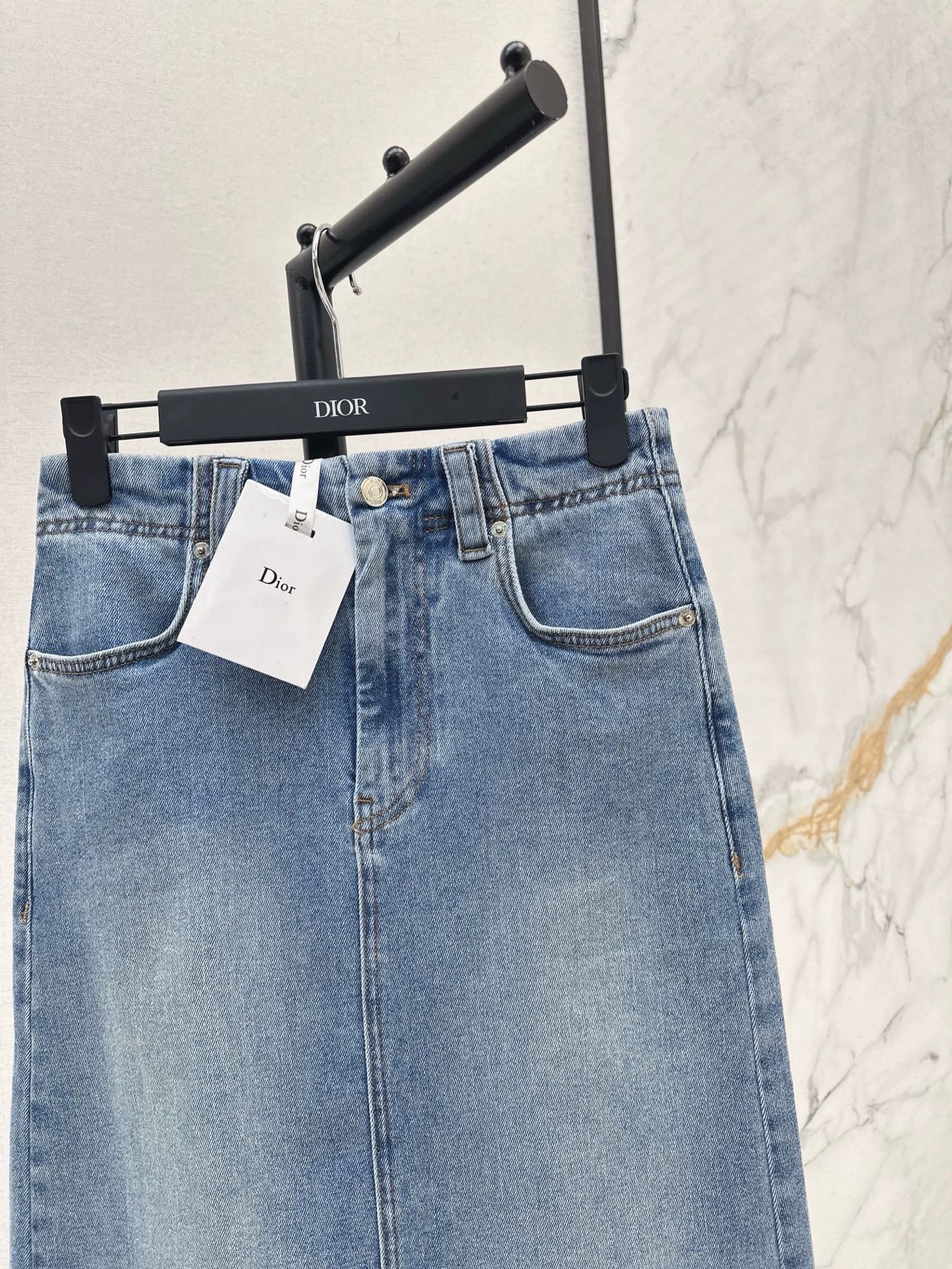 D 25 Spring/Summer Latest Denim Half Skirt (S-XXL)