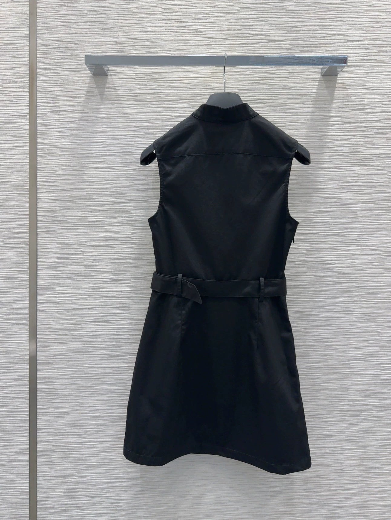 D 25 new embroidery letters collar sleeveless dress