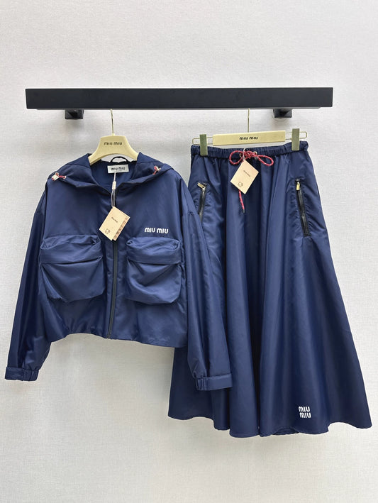 M 25 New Double Pocket Hooded Windbreaker Jacket + Umbrella Half Skirt Nylon Suit