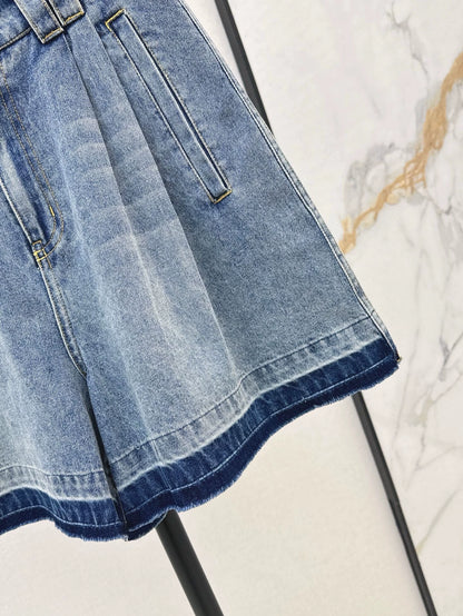 V 25 Spring/Summer Latest Denim Five Point Pants