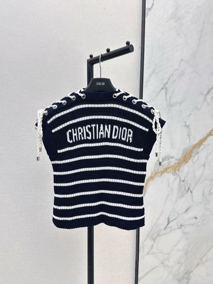 D 25 New Striped Knitted Boat Neck Top