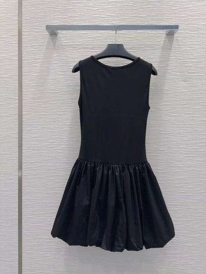 P 25 New Triangle Label Vest Pod Dress (Black & White)