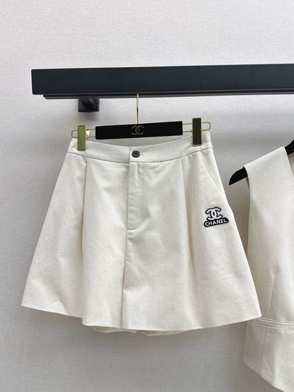 C 25 Spring/Summer Latest Sleeveless Vest + Shorts(white black)