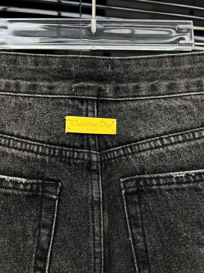D 25 Ripped ink-splashed black and grey trousers Jeans