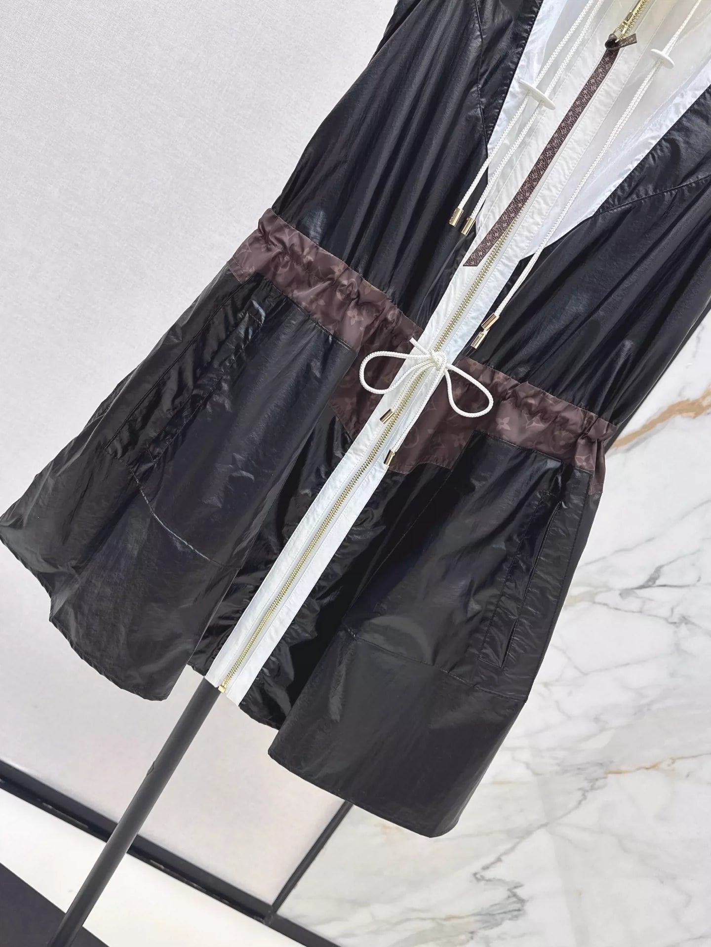 L 25 spring and summer newest style stand-up collar sleeveless waist dresses
