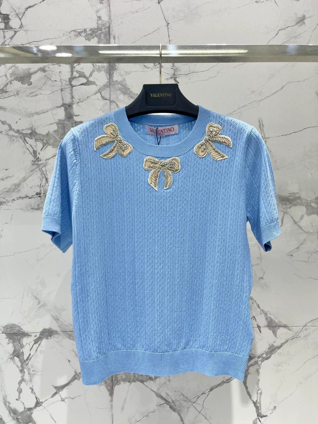 V 25 New French Heavy Duty Bow With Diamonds Short Sleeve Knit