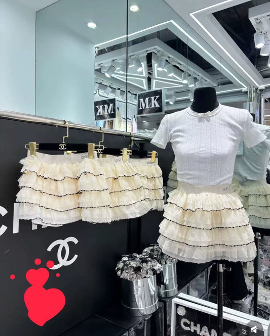 D 25 Popular puffy skirt
