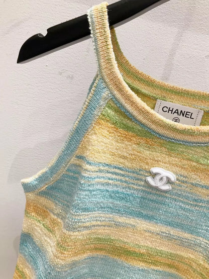 C 25 New gradient-colored dyed yarn vest